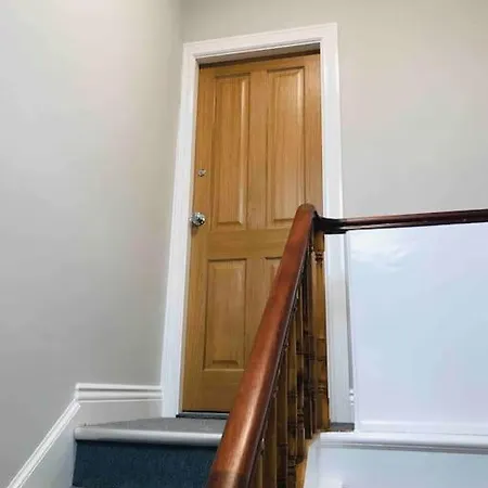 Appartamento Penthouse Devonshire Court With Parking *