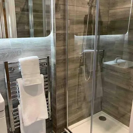 Appartamento Penthouse Devonshire Court With Parking