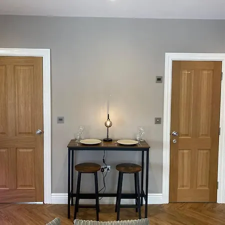 Appartamento Penthouse Devonshire Court With Parking
